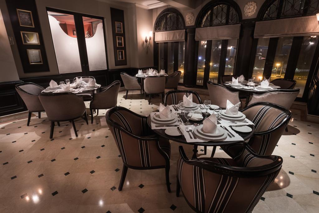 Hawthorn Suites By Wyndham Khobar Buitenkant foto