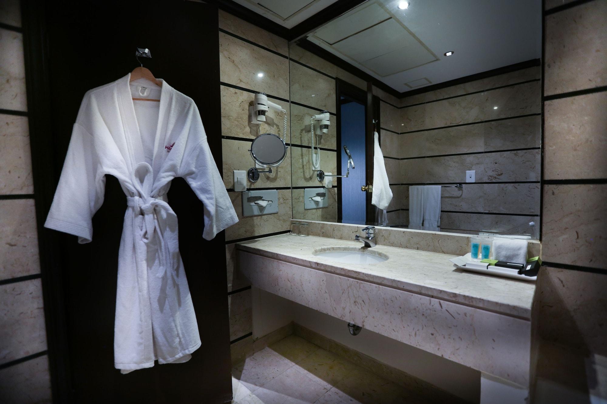 Hawthorn Suites By Wyndham Khobar Buitenkant foto