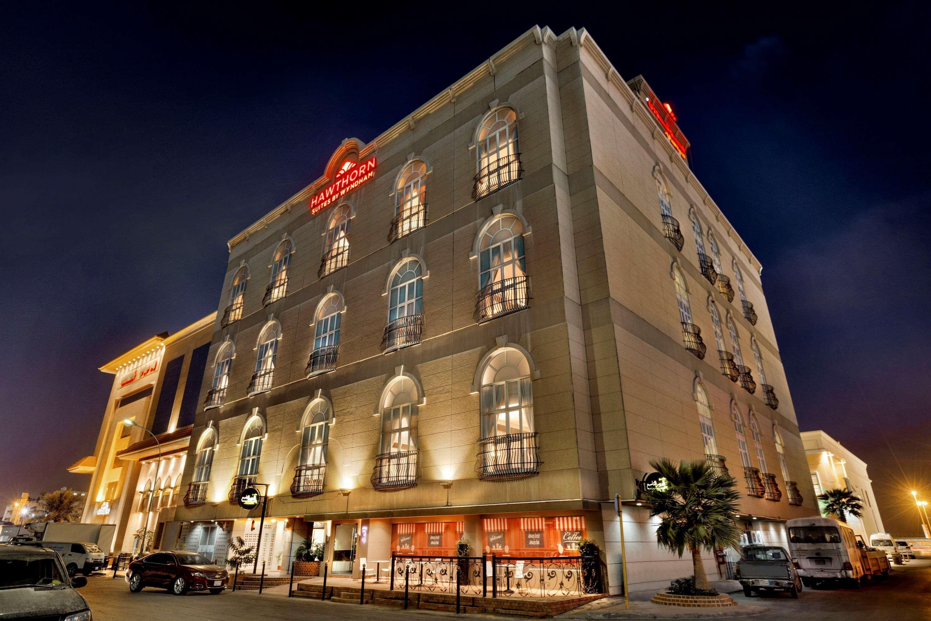 Hawthorn Suites By Wyndham Khobar Buitenkant foto