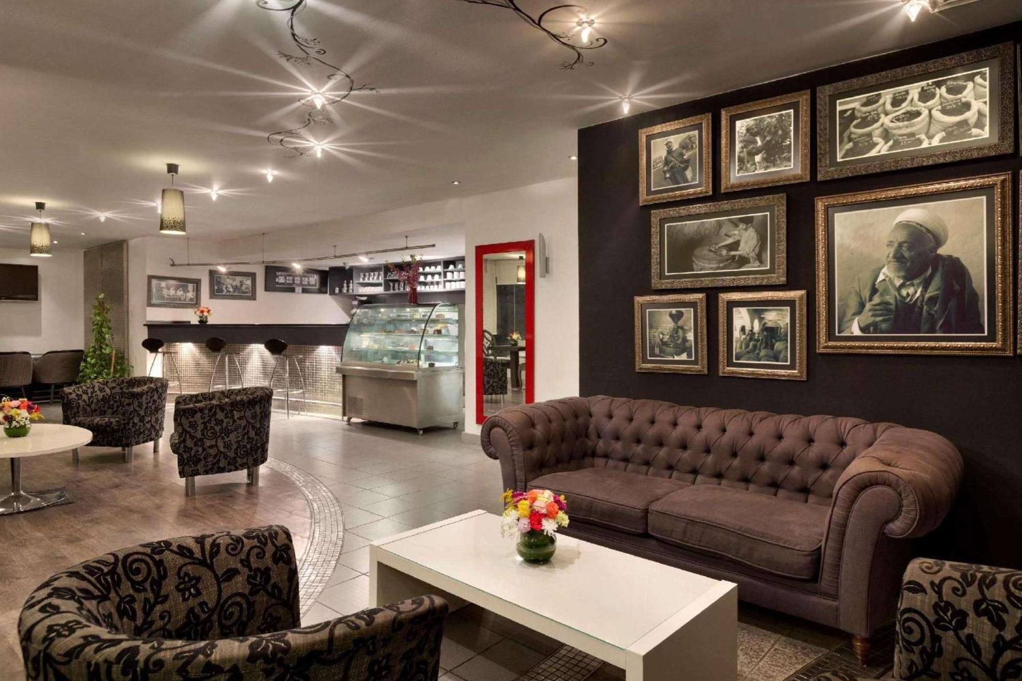 Hawthorn Suites By Wyndham Khobar Buitenkant foto