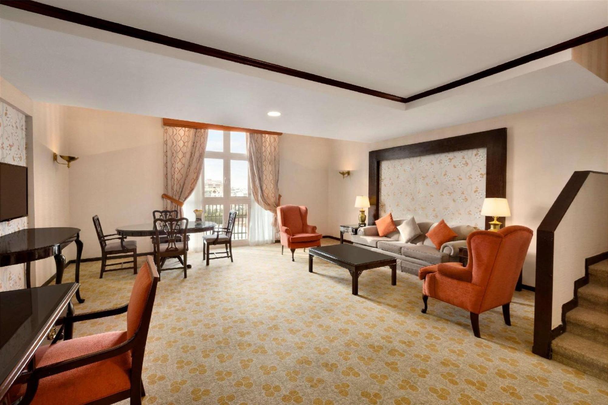 Hawthorn Suites By Wyndham Khobar Buitenkant foto